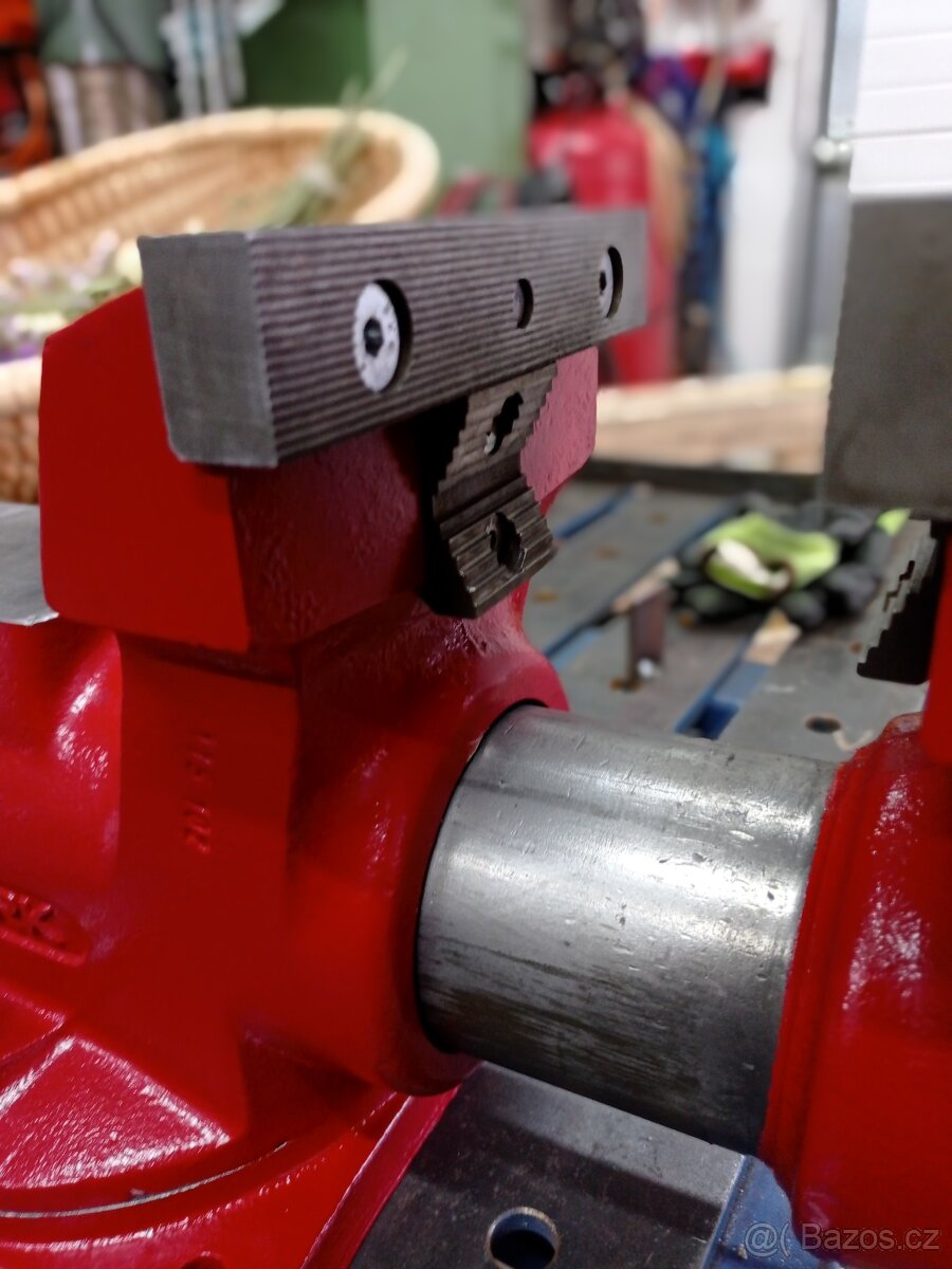 Svěrák York 150L T - 7