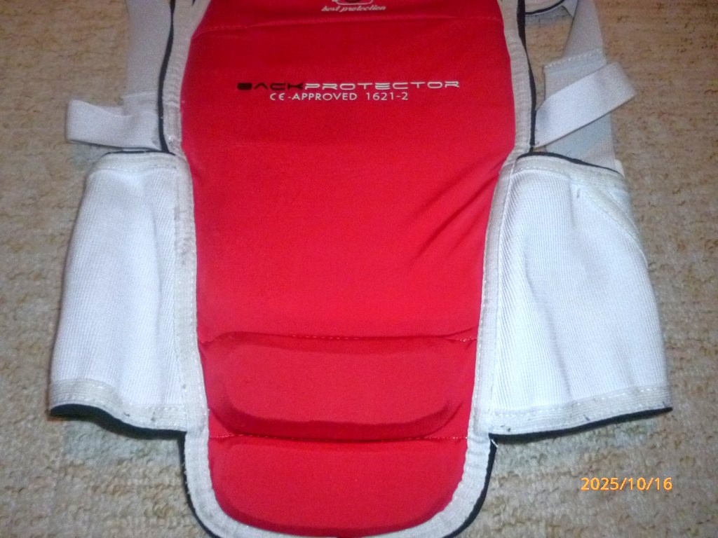 páteřák - ATOMIC - 7