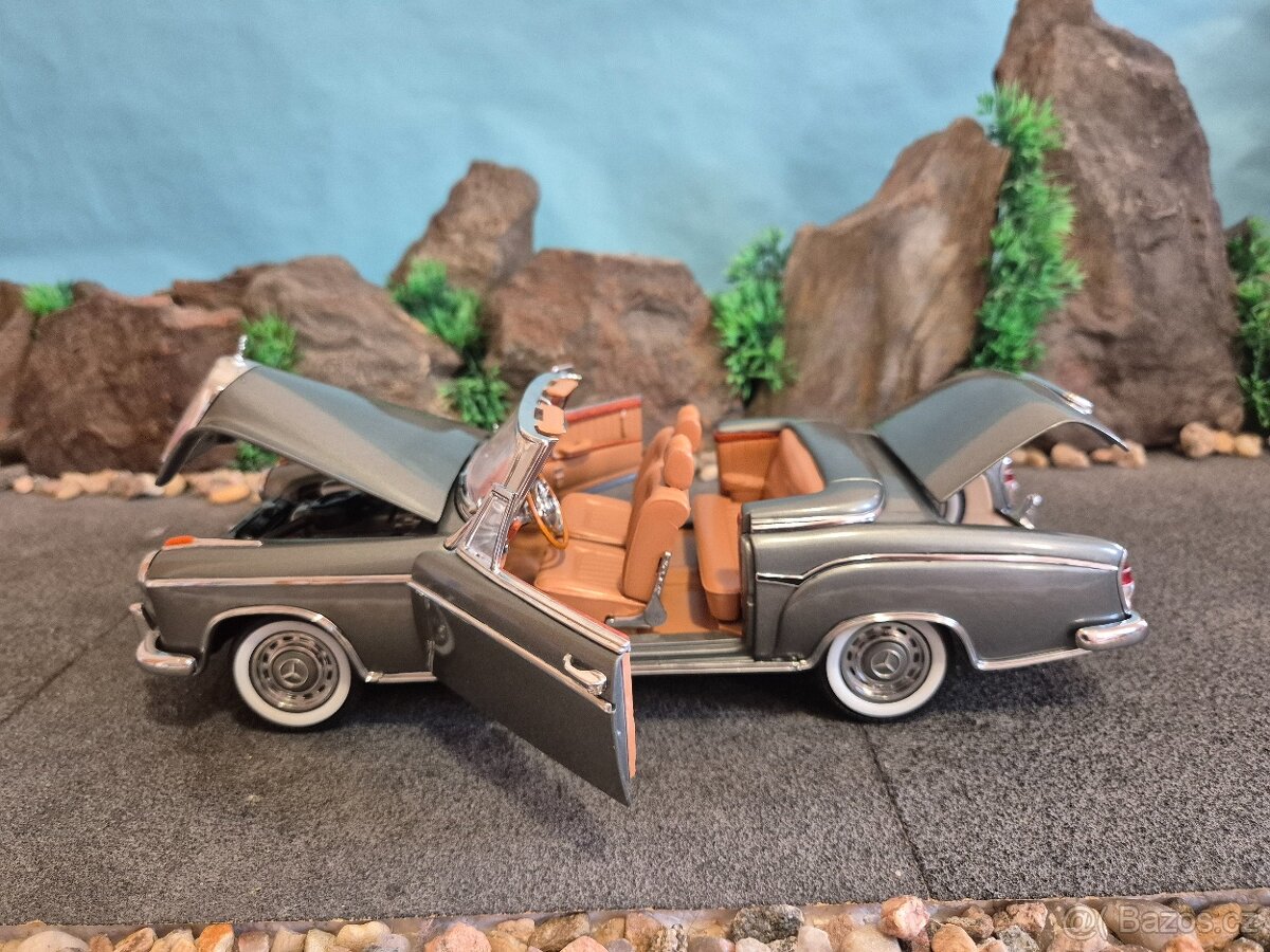 Prodám model 1:18 Mercedes Benz 220SE cabrio - 7