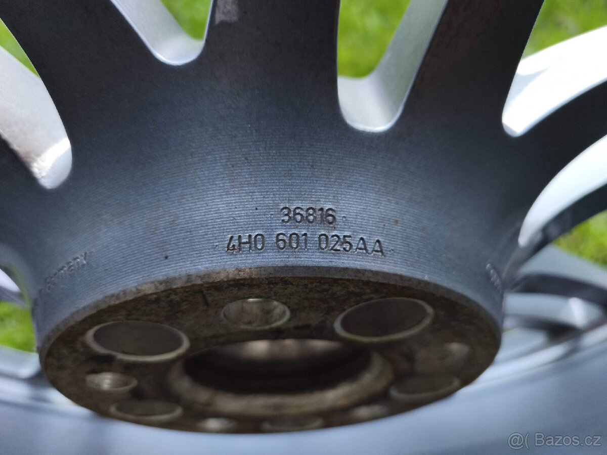 Audi kola r20 - 7