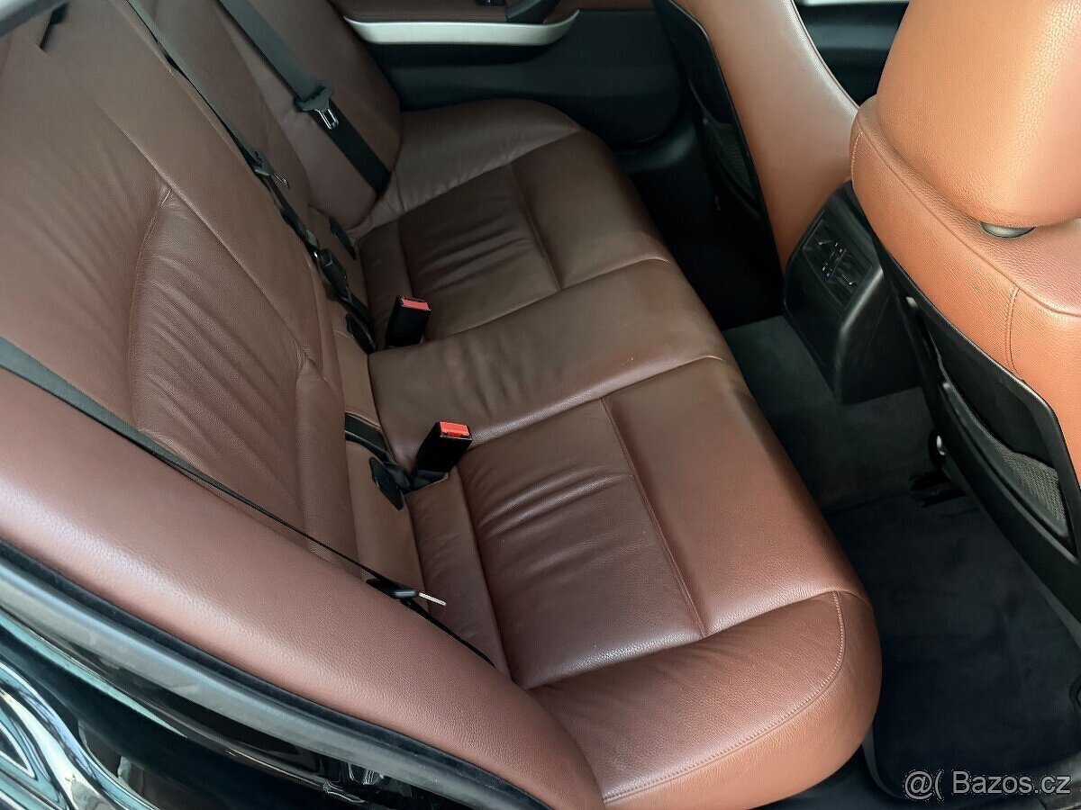 Bmw E90 330i M-paket, N52 - 7