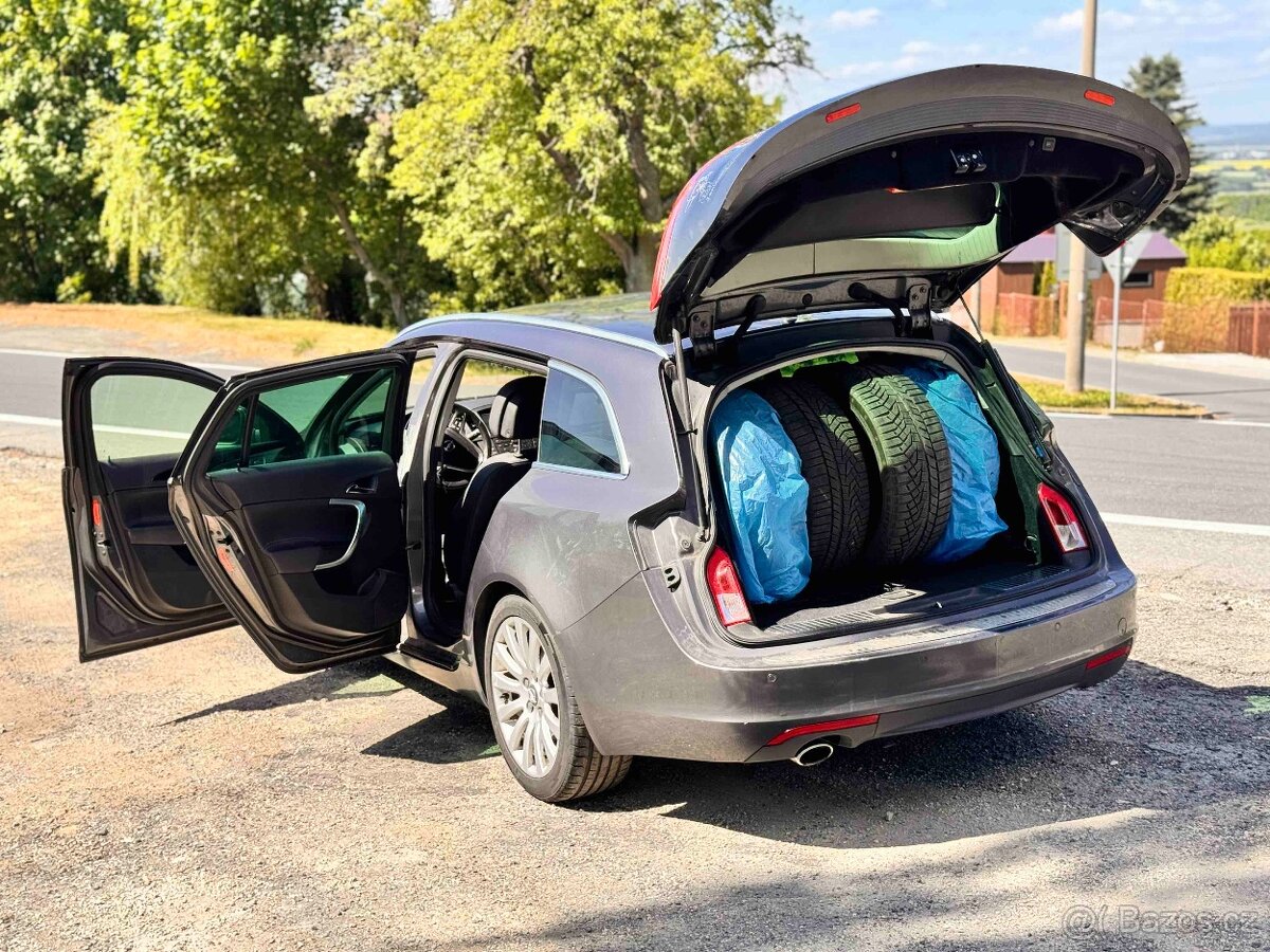 Opel Insignia A combi 2009 - 7