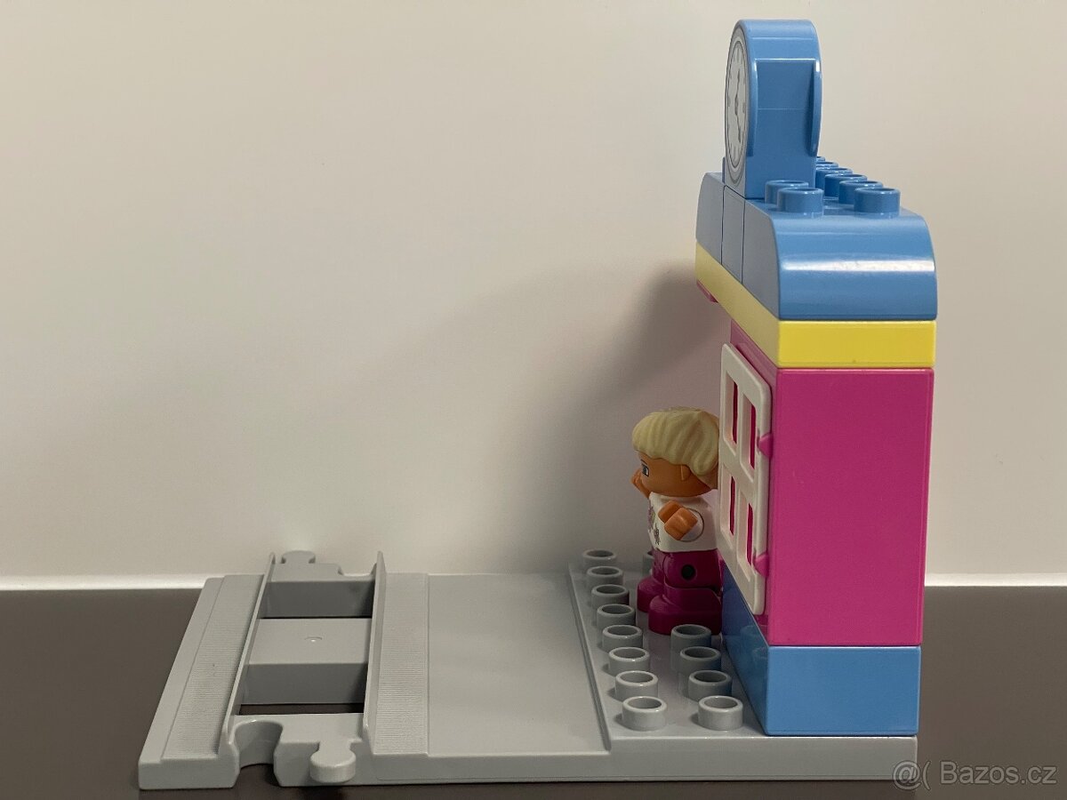 Lego Duplo zastávka - 7
