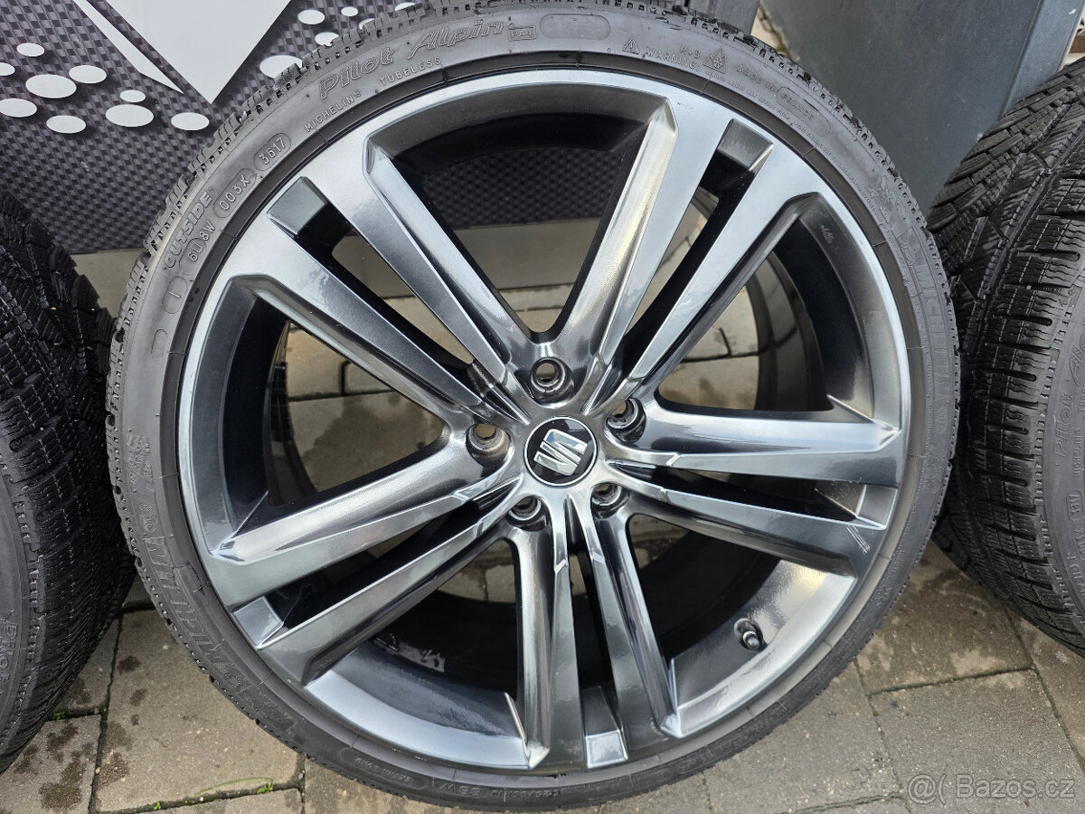 ALU KOLA - SEAT LEON CUPRA 5F - 5/115 / 8J x 19 ET 50 - 7