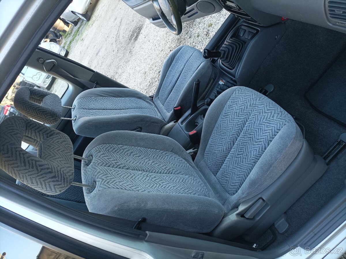 Suzuki Grand Vitara 1.6 4x4 benzín - 7