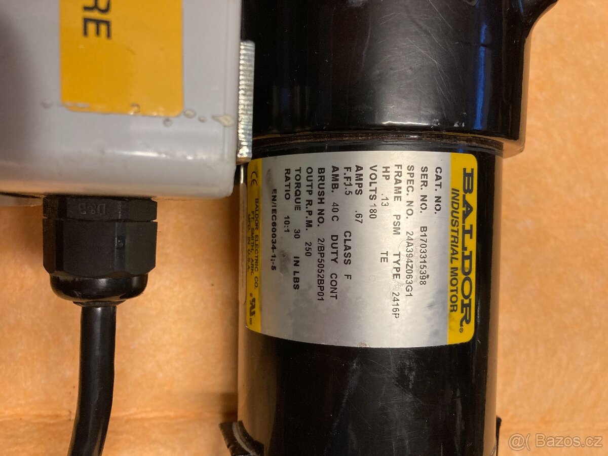 Elektromotor s prevodovkou - 7