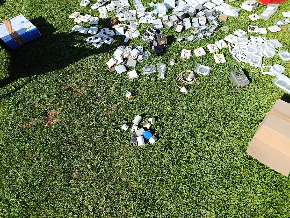 Elektromateriál - 7