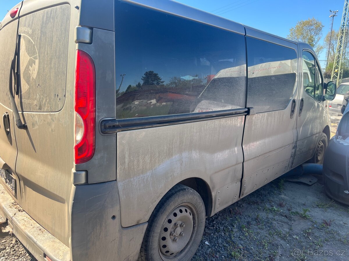 Opel Vivaro - 7