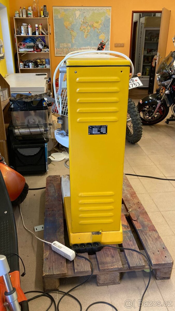 Alba robot RE 22 - 7