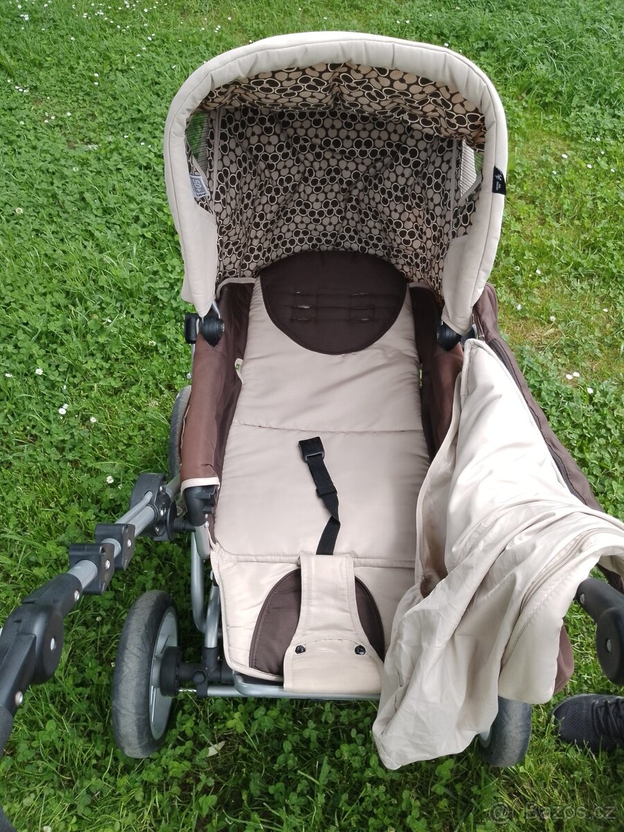 Dětský kočárek - 7