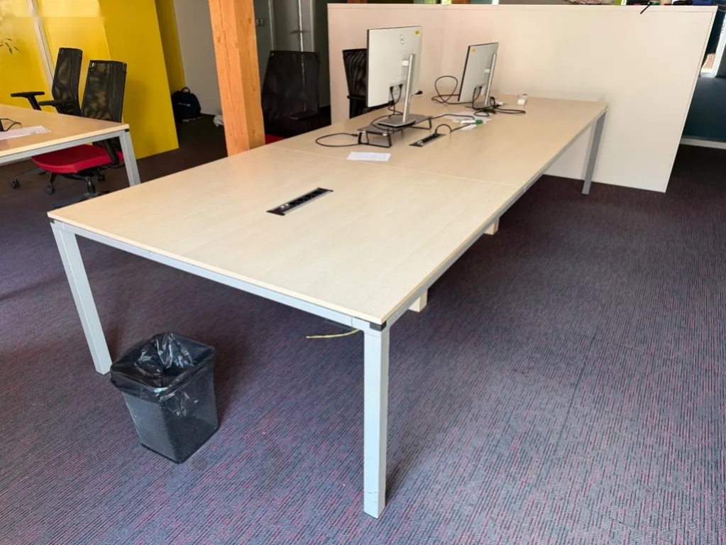 Velký kancelářský stůl 360×140cm značka Techo - 7