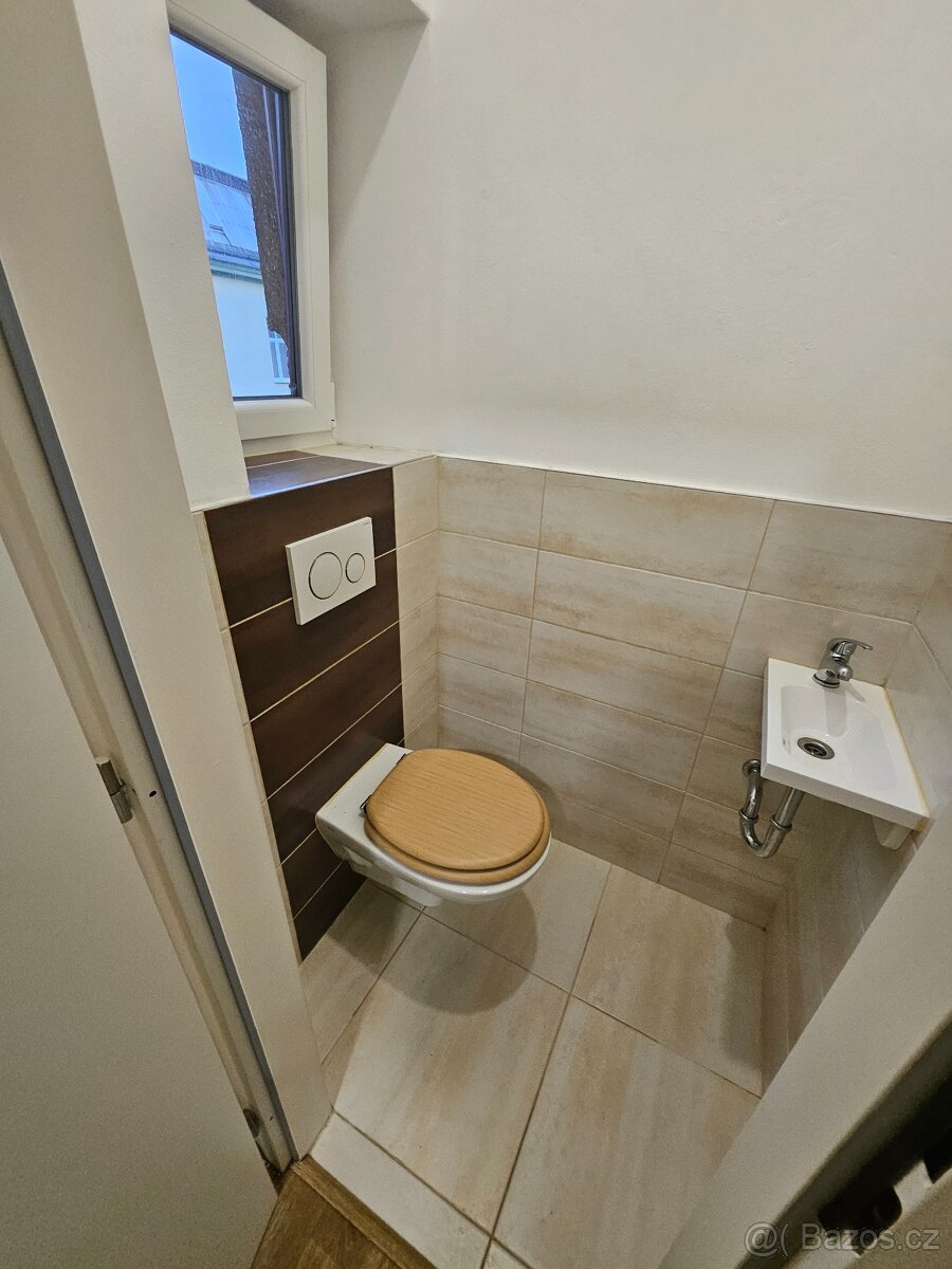 Pronájem bytu 65m2 v centru Liberce - 7