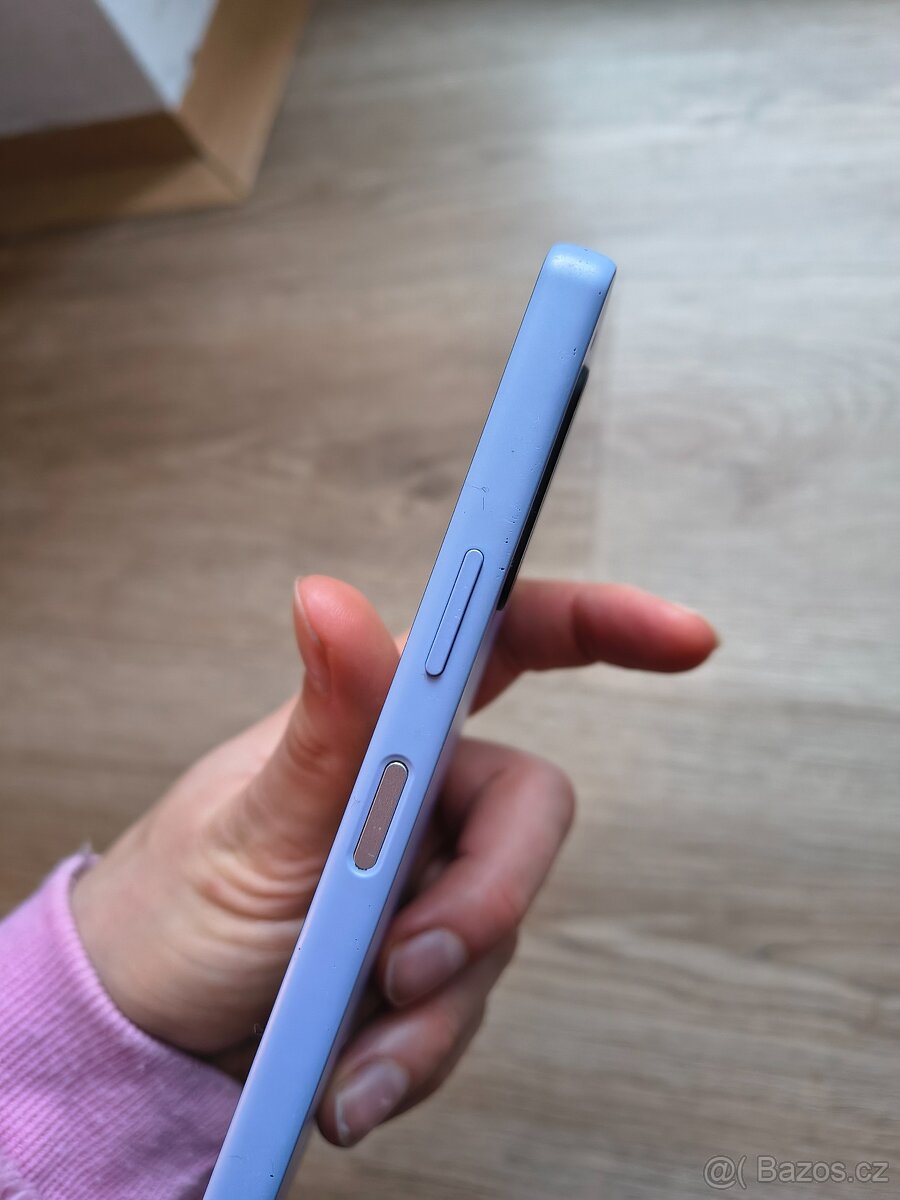 Sony Xperia 10 V 5G 6GB/128GB fialová - 7