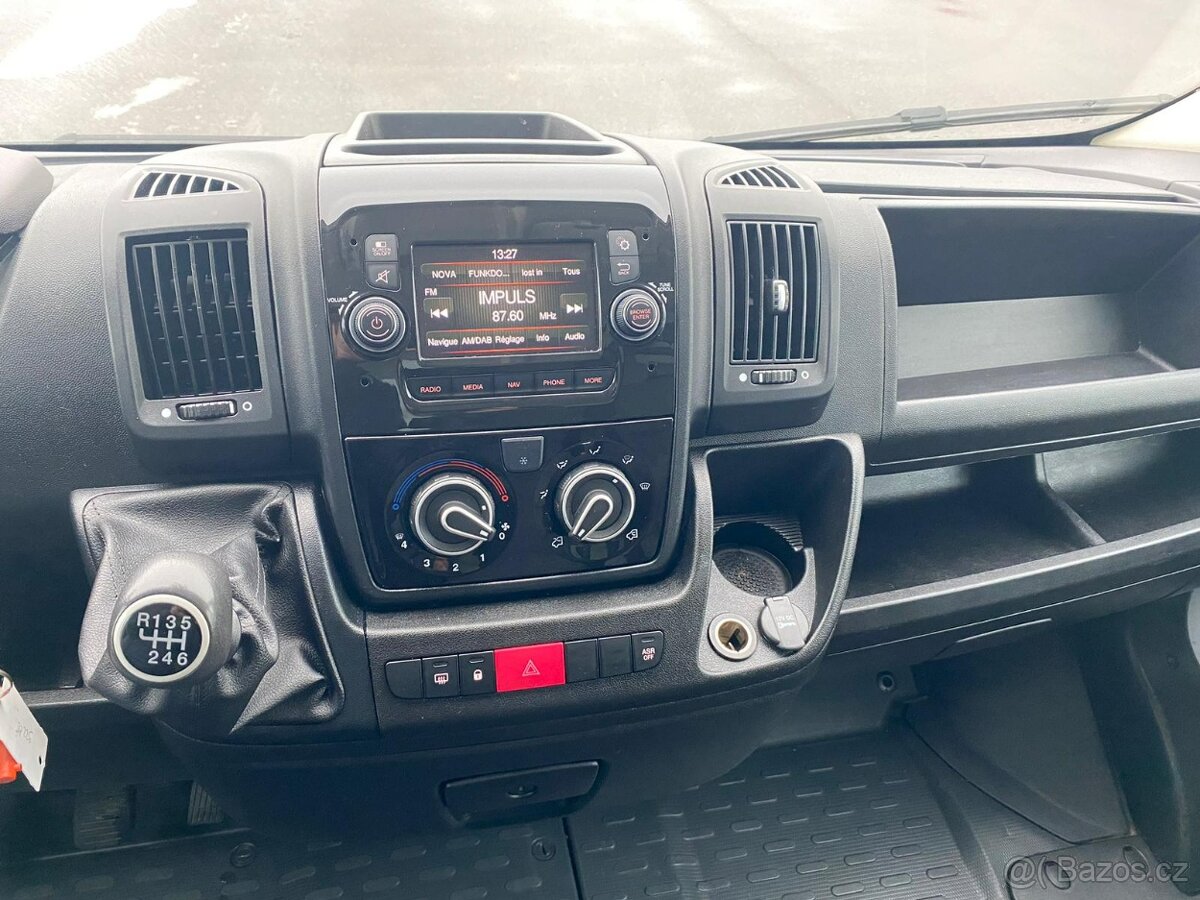 Fiat Ducato 2.3 JTD, 2021, skříň s hydr. čelem, DPH - 7