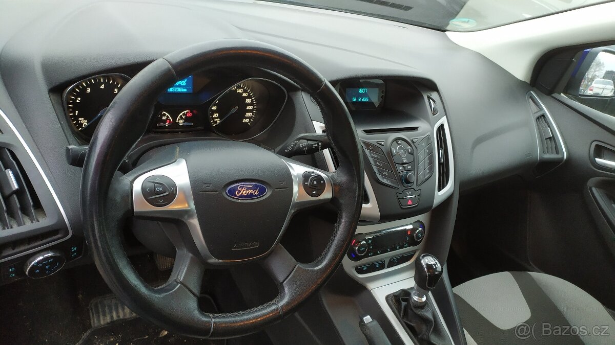 FORD FOCUS 3 KOMBI 1.0ECO 90KW rv2014 VADA MOTORU - 7