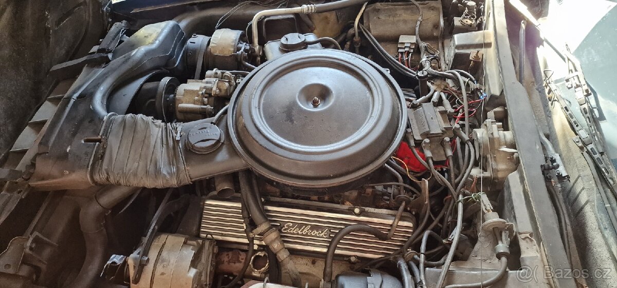 Prodám Chevrolet Corvette c3 1980 - 7