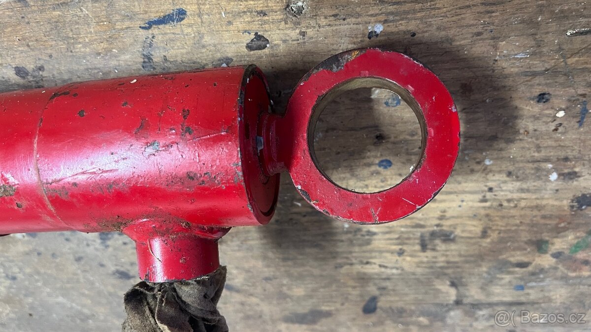 Dvojčinný píst, pístnice. Rerosa HM1 - 7