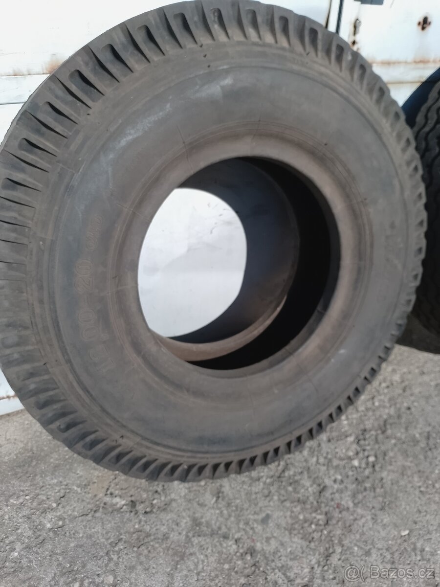 Pneu tatra,liaz,vlek,vlečka 12,00-20 Barum,16 PR,V-1 - 7