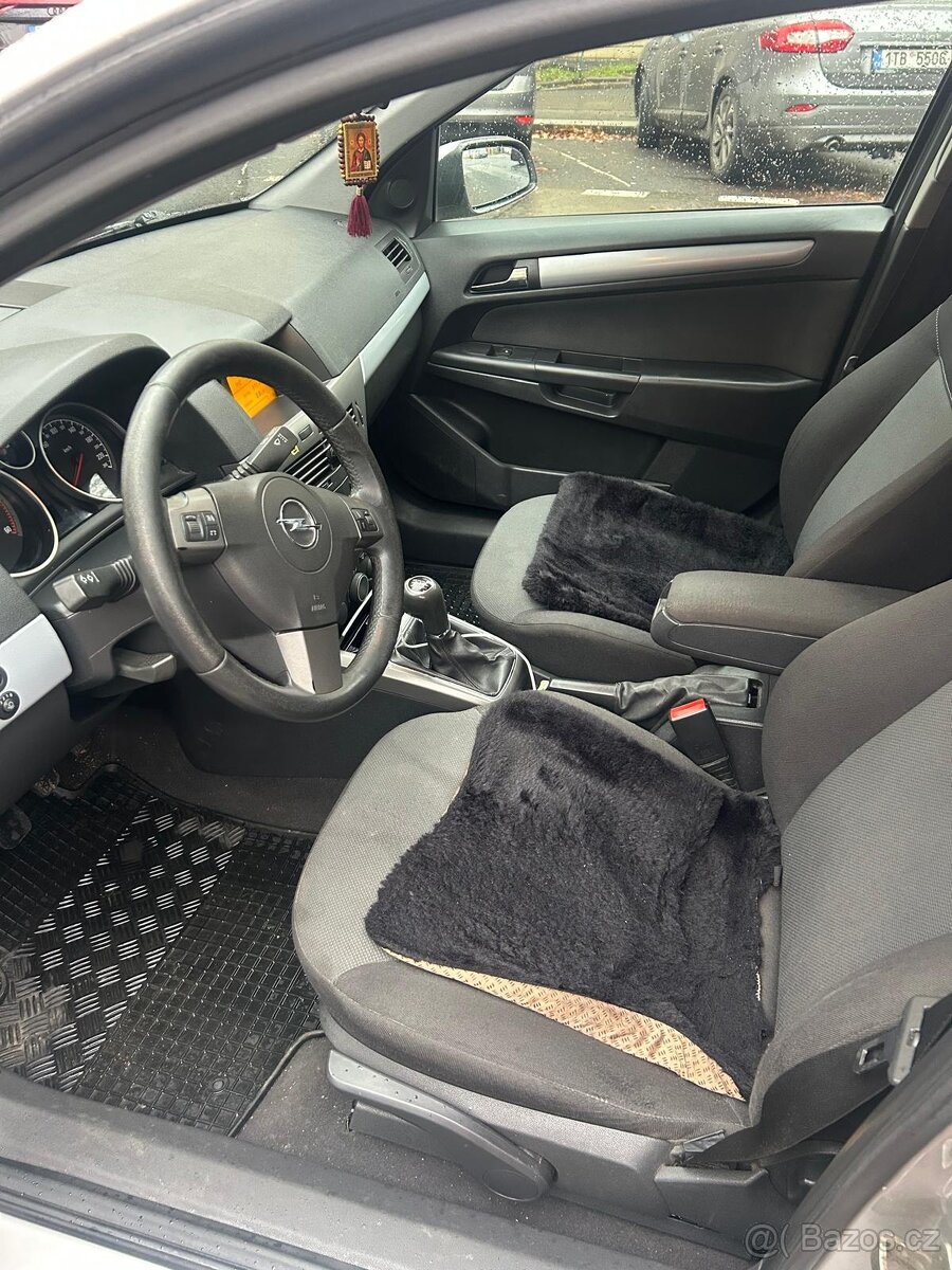 opel astra 2006 - 7