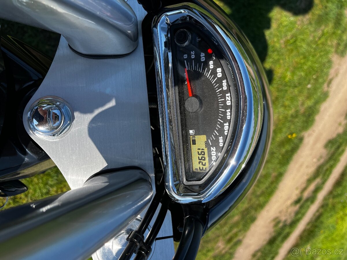 Suzuki intruder M800 - 7