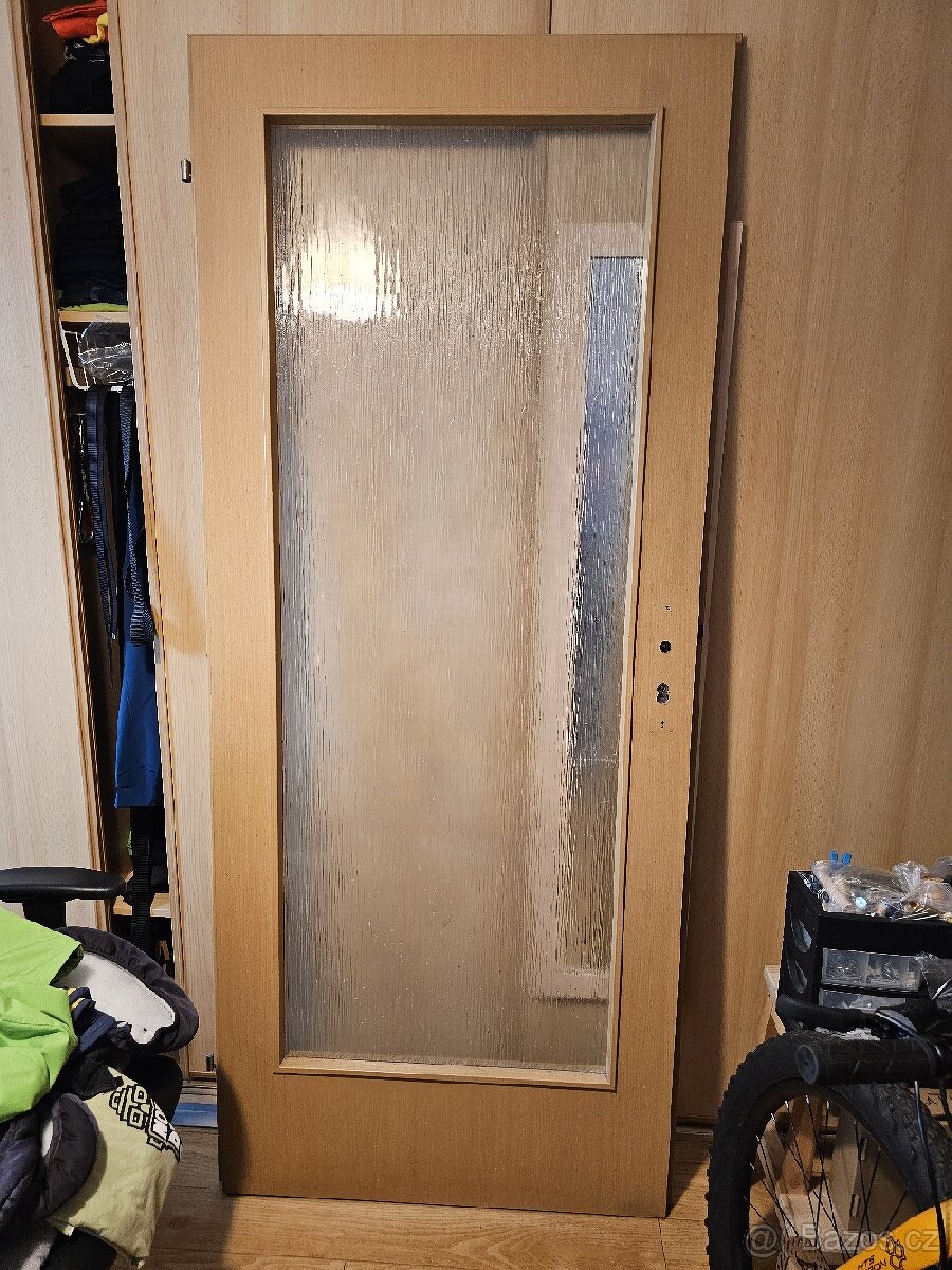 PRODÁM 3X POKOJOVÉ DVEŘE 70CM - 7