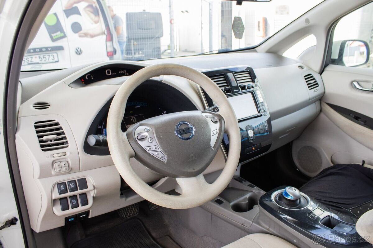 Nissan Leaf EV 80kw - 7