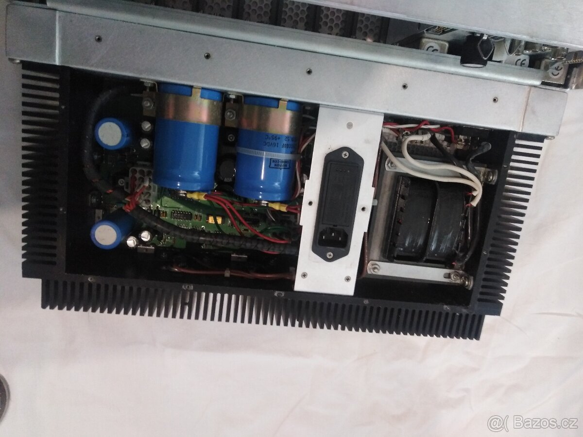 Prodám zdroj s rackem Canberra 2100. - 7