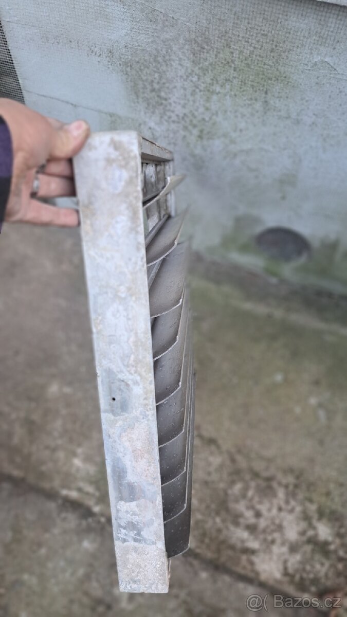 Větrací mřižka a žaluzie - 7