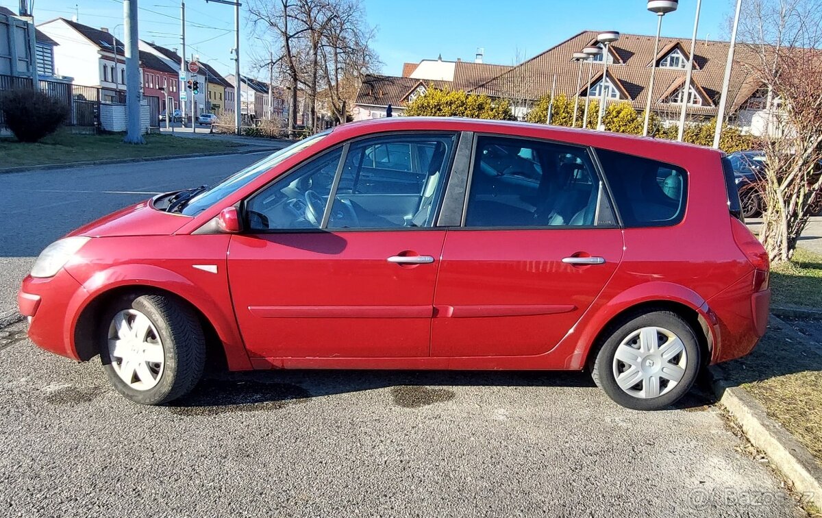 Renault Granscenic II - 7