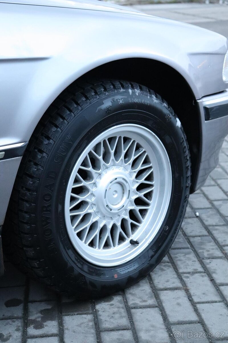 BMW E38 750i V12 - 7