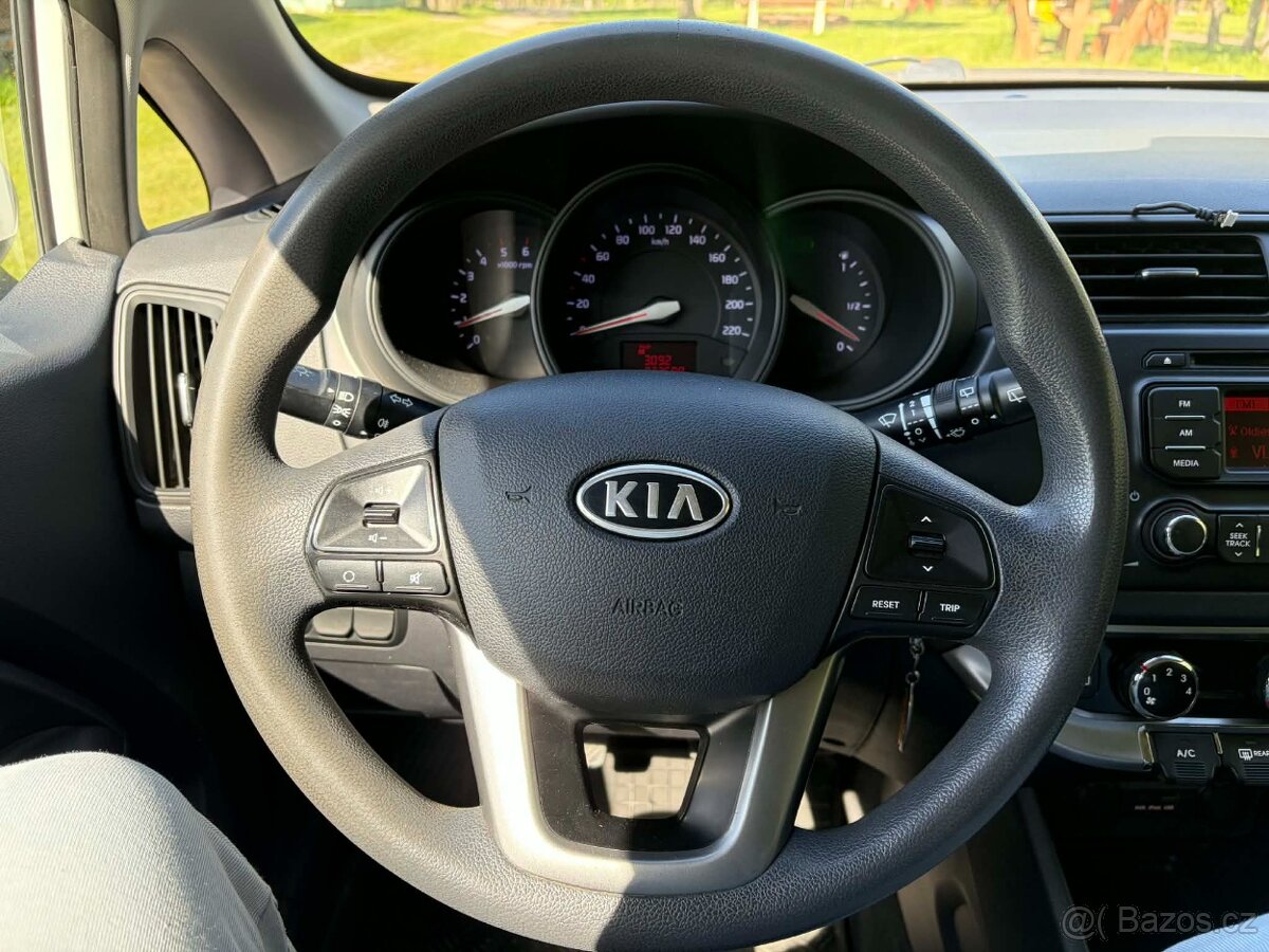 Kia Rio 1.4 CRDi EX - 7