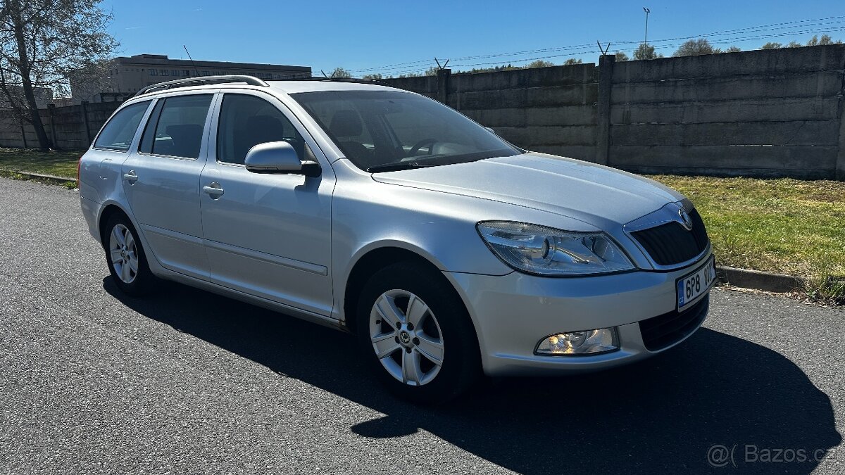 ŠKODA OCTAVIA 1.6 MPI - 7