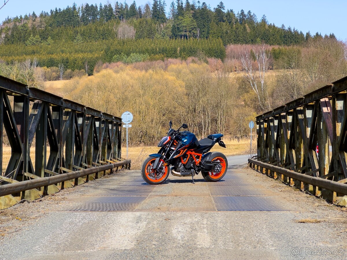 KTM SuperDuke 1290R 2023 - 7