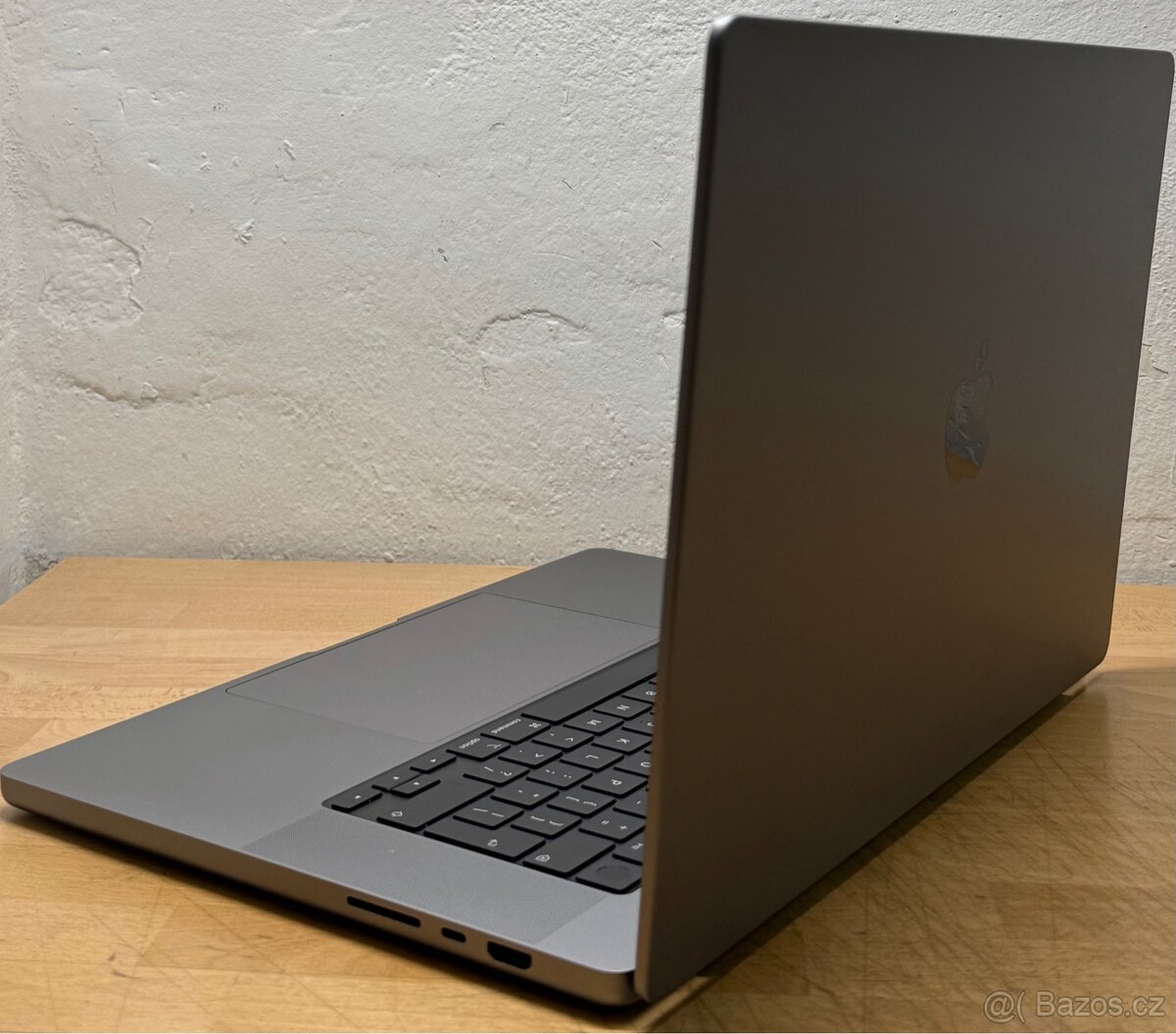 MacBook Pro 16” 2021 CTO /32GB RAM/1TB SSD/Záruka - 7