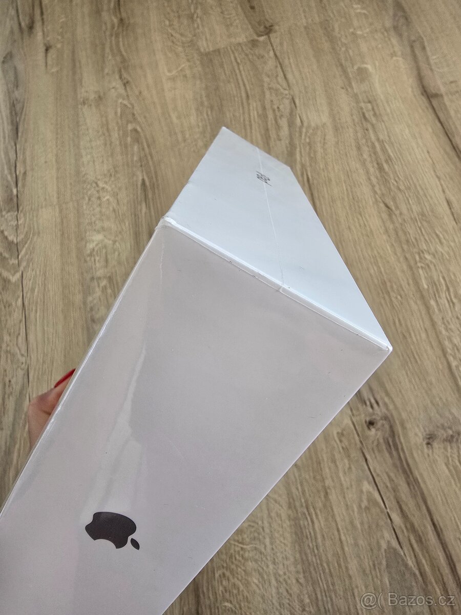 Apple iPad 6th generation Wi-Fi 32 GB Space grey - 7