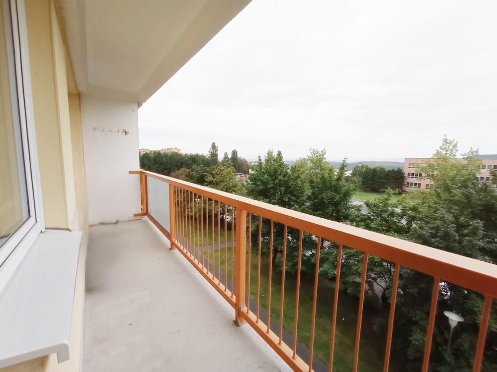 Prodej bytu 1+1 s balkonem, Růžová 1237/2, Most - 7