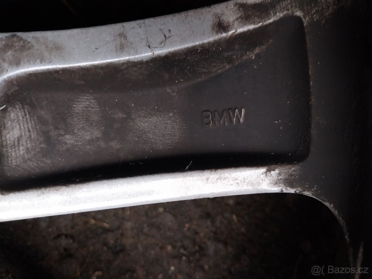 BMW kola 245/40/19 - 7