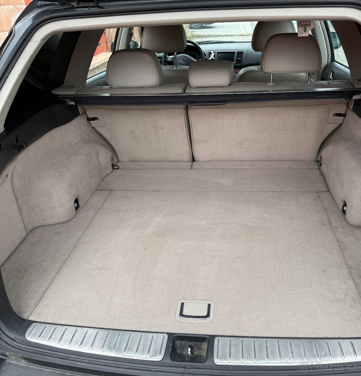 Subaru Legacy Outback 3.0 R - 7