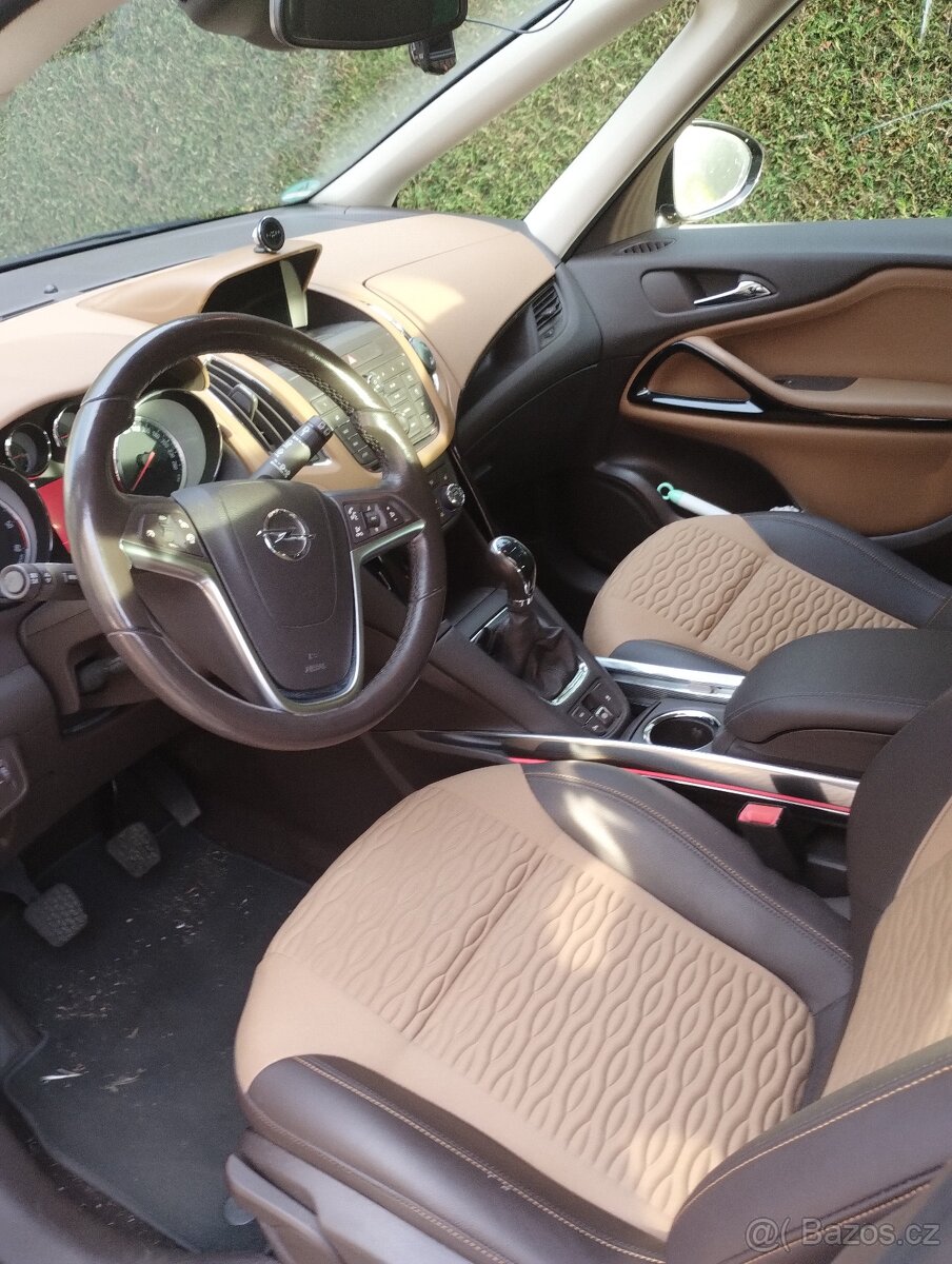 Opel Zafira Tourer 2.0 CDTI - 7