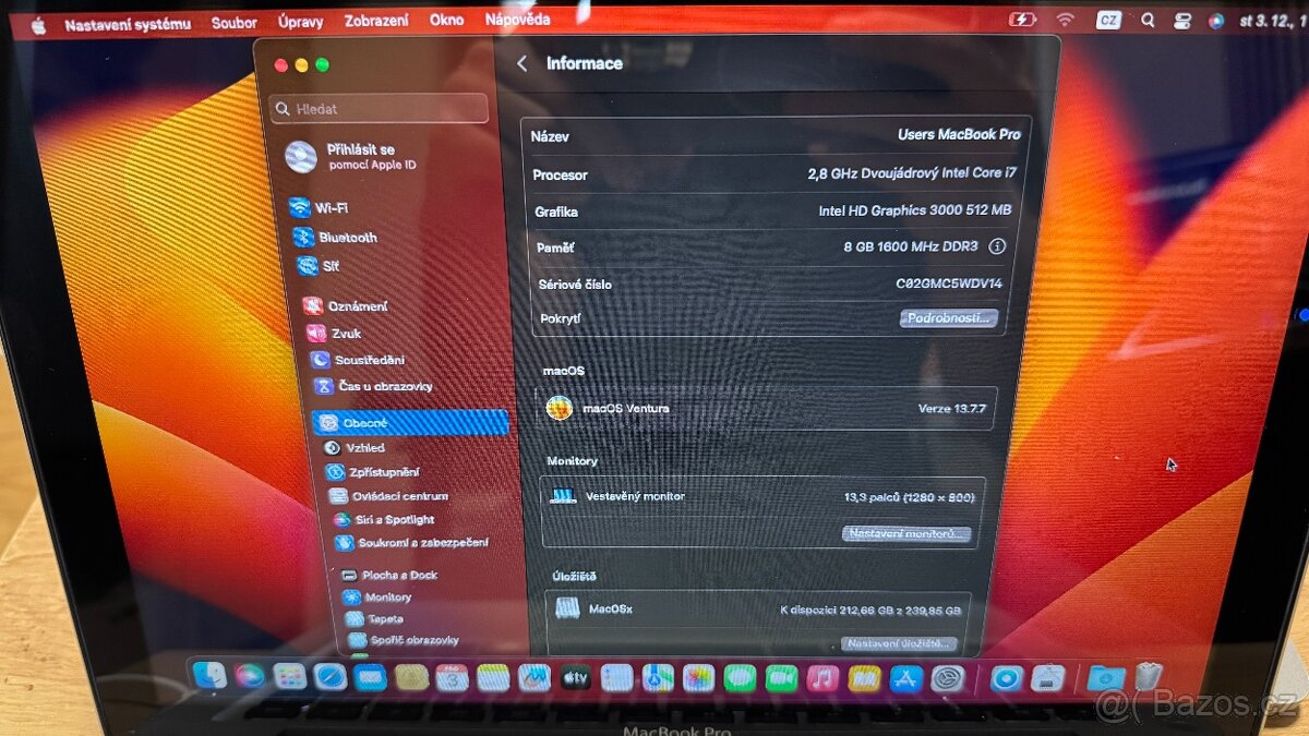 Apple MacBook Pro, i7, 8GB RAM, 240GB SSD - 7