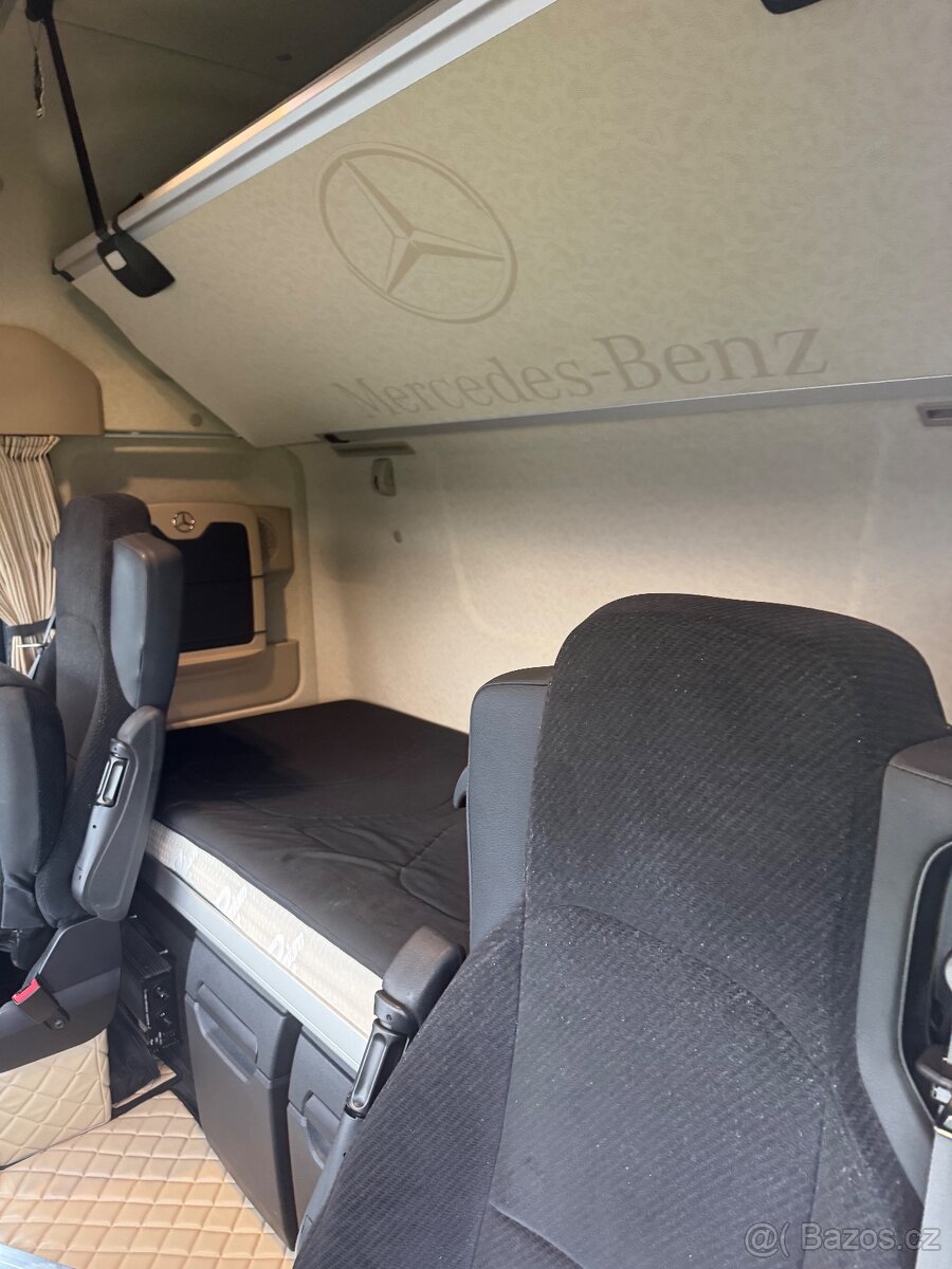 Mercedes-Benz actros L 1848 - 7