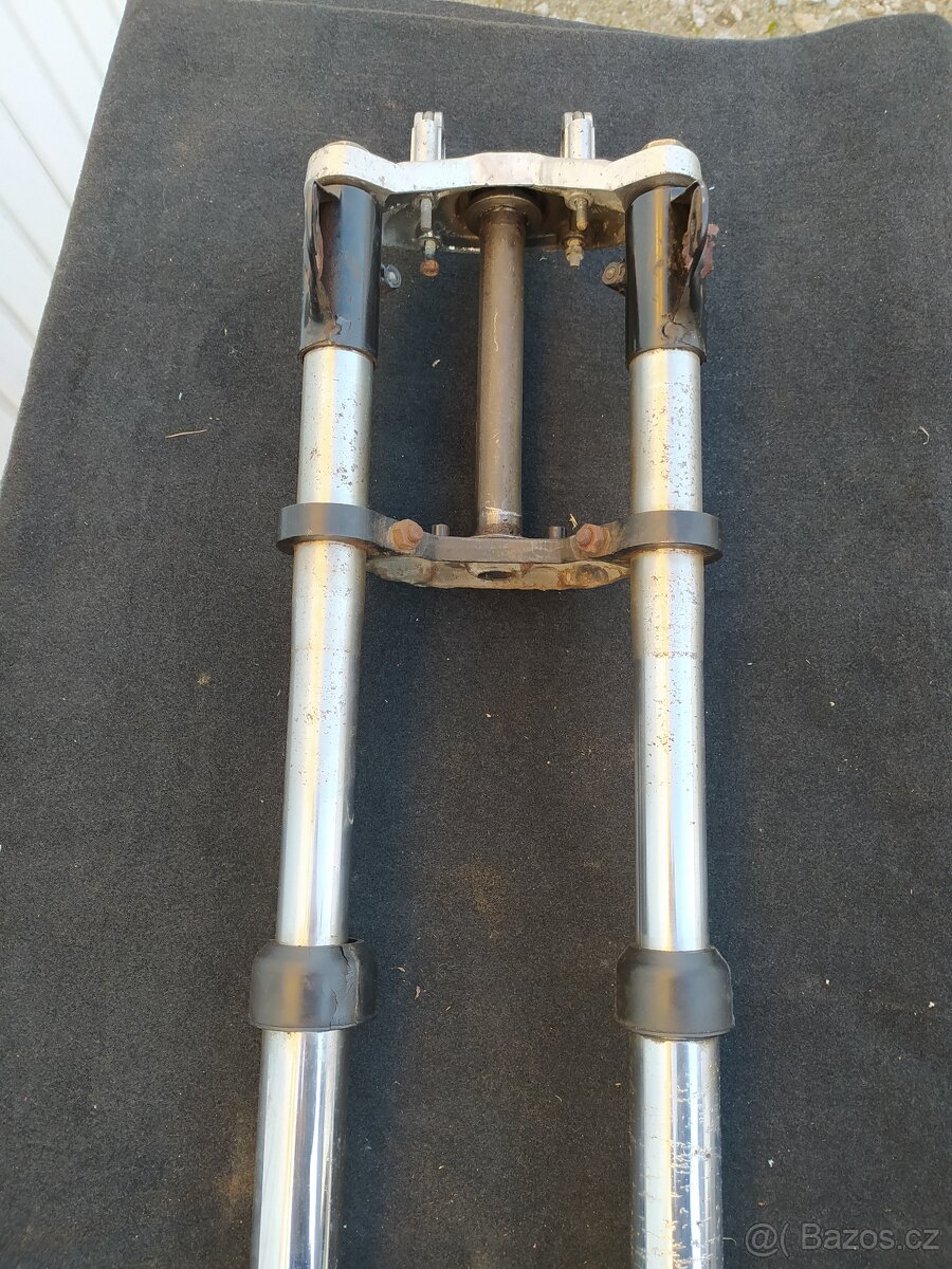 Přední vidlice ČZ 125 175 - 7