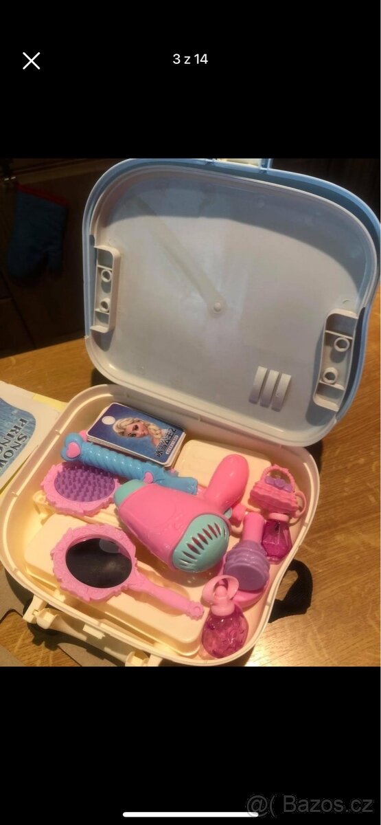 Frozen cestovní kosmetický kufřík - 7