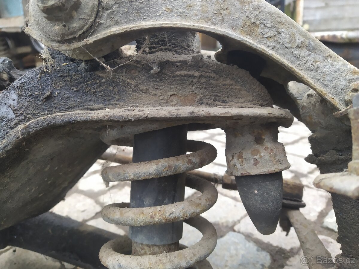 Přední náprava Škoda 100/110 - 7