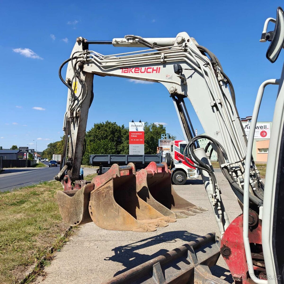 TAKEUCHI TB 250-2, SLEVA + kladivo v ceně - 7