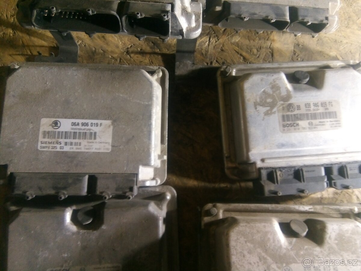 Jednotka motoru, dveří, komfortu - 7