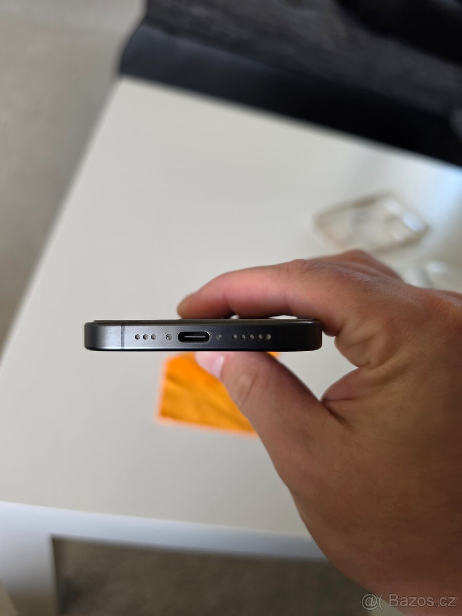 Apple Iphone 15 Pro - 7