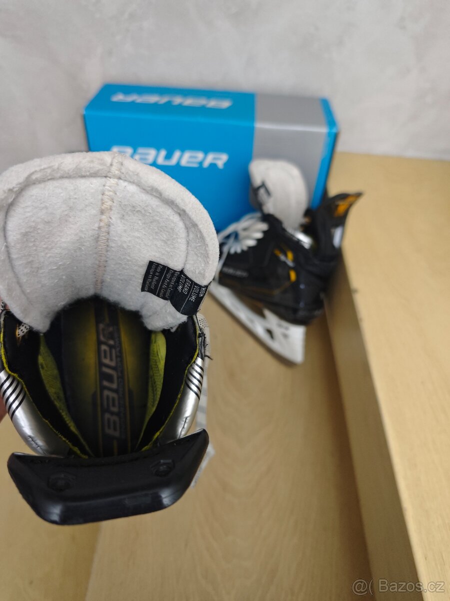Hokejové profi brusle Bauer Supreme M5 PRO vel. 38 - 7
