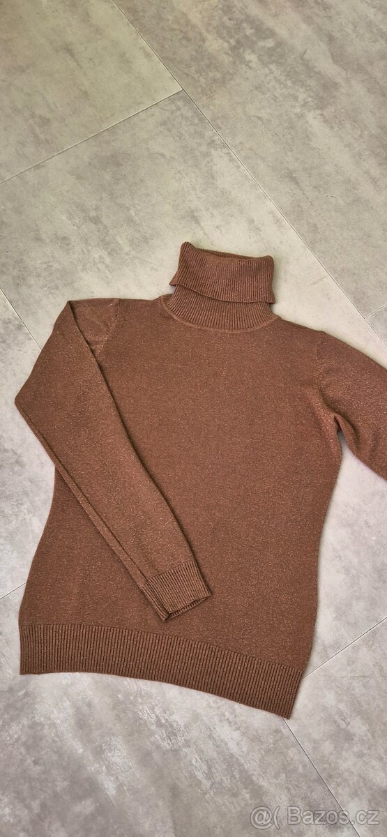 Dámský rolák se zlatými nitkami - 7