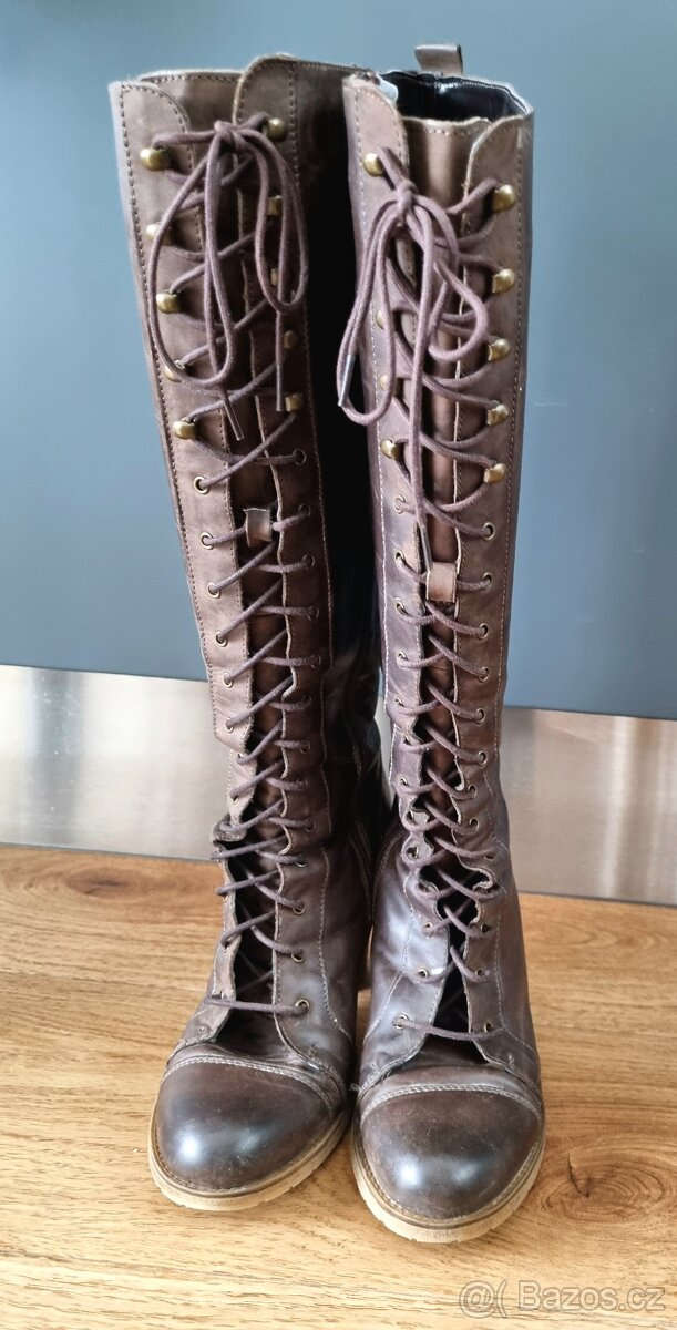 Dámské kožené kozačky Aldo mírně zateplené vel 40 - 7